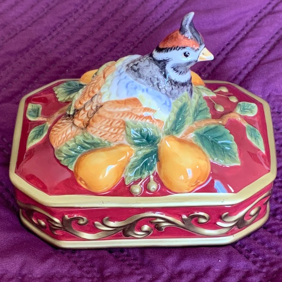 Fitz&Floyd Partridge in a Pear Tree Trinket Box